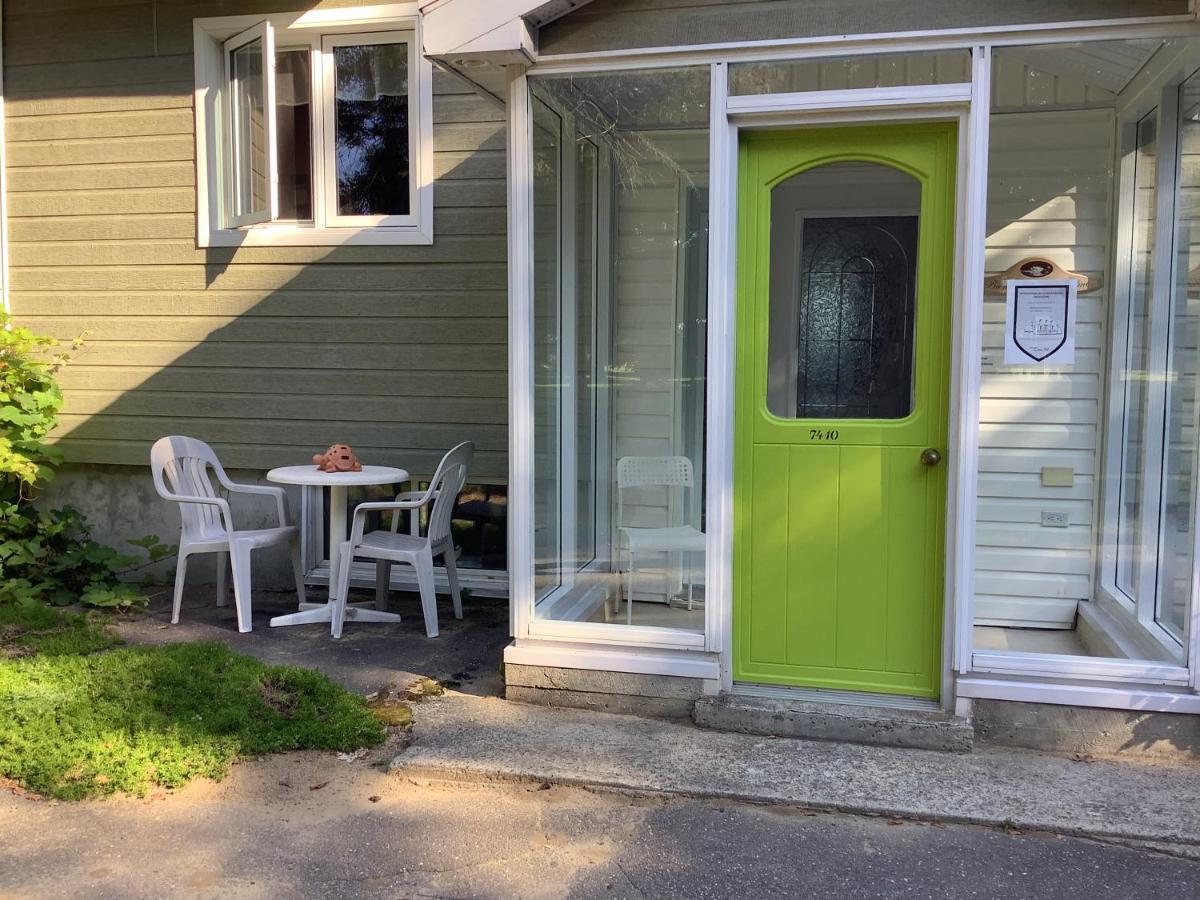 Les Saisons Du Fleuve Bed & Breakfast Lotbiniere Exterior photo